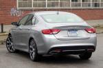 Chrysler 200 2015 года